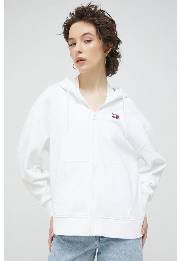 Tommy Jeans bluza bawełniana damska kolor biały z kapturem gładka. Typ kołnierza: kaptur. Kolor: biały. Materiał: bawełna. Wzór: gładki