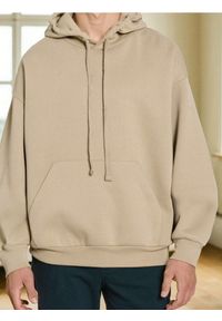 Sinsay - Bluza hoodie comfort fit - beżowy. Kolor: beżowy