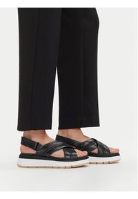 Clarks Sandały Tuscan Cross 26182233 Czarny. Kolor: czarny. Materiał: skóra #2