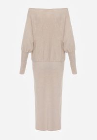Born2be - Beżowa Dzianinowa Sukienka z Wiskozą o Nietoperzowym Kroju z Dekoltem w Łódkę Tisan. Okazja: na co dzień, na spotkanie biznesowe. Typ kołnierza: dekolt w łódkę. Kolor: beżowy. Materiał: dzianina, wiskoza. Styl: casual, biznesowy #7