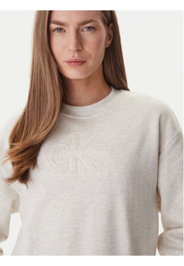 Calvin Klein Jeans Bluza LV047F204G Beżowy Regular Fit. Kolor: beżowy. Materiał: bawełna