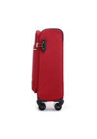 Wittchen - Mała walizka miękka z błyszczącym suwakiem z przodu czerwona. Kolor: czerwony. Materiał: poliester. Styl: elegancki #3