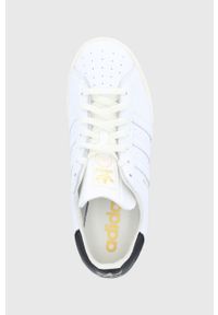 adidas Originals buty skórzane Earlham GW5758 kolor biały GW5758-FTWWHT. Nosek buta: okrągły. Zapięcie: sznurówki. Kolor: biały. Materiał: skóra #3