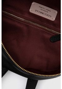 Coccinelle plecak skórzany damski kolor czarny mały gładki. Kolor: czarny. Materiał: skóra. Wzór: gładki #3