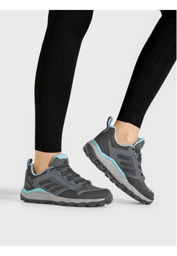 Adidas - adidas Buty do biegania Terrex Tracerocker 2 Gtx W GORE-TEX H05684 Szary. Kolor: szary. Materiał: materiał. Technologia: Gore-Tex. Model: Adidas Terrex