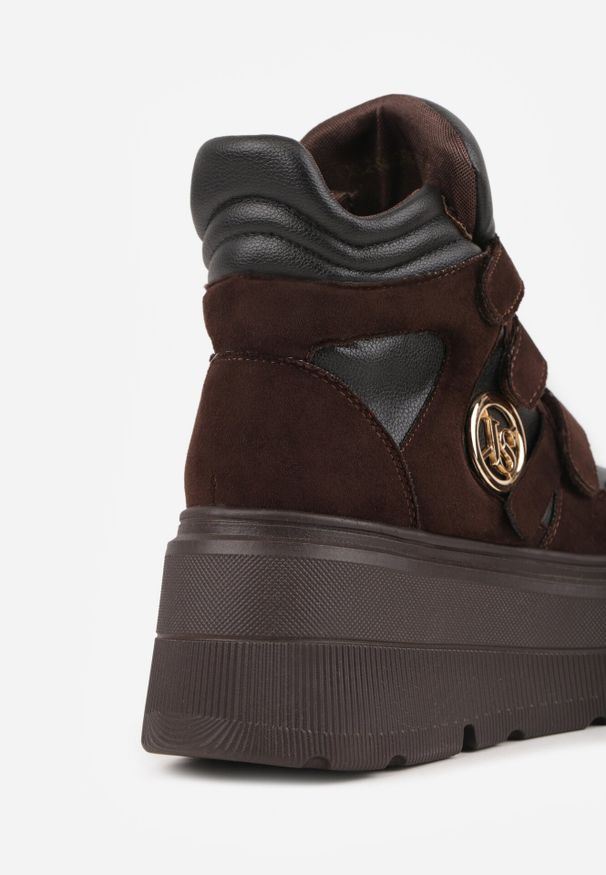 Born2be - Brązowe Botki Vices w Stylu Sneakersów na Platformie Afirriva. Okazja: na co dzień. Zapięcie: rzepy. Kolor: brązowy. Materiał: jeans. Wzór: aplikacja. Obcas: na platformie. Wysokość obcasa: średni