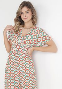 Born2be - Pomarańczowa Sukienka Mini z Wiskozy z Gumką w Pasie i Kopertowym Dekoltem Karisa. Kolor: pomarańczowy. Materiał: wiskoza. Długość rękawa: krótki rękaw. Sezon: wiosna, lato. Typ sukienki: kopertowe. Długość: mini #5