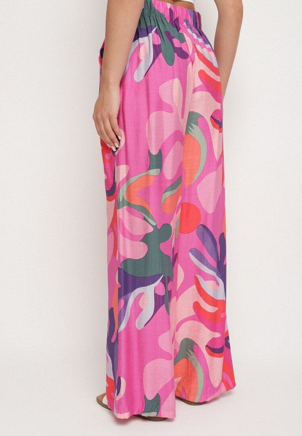 Born2be - Fuksjowe Wiskozowe Szerokie Spodnie z Wysokim Stanem w Liście Raliressa. Okazja: na co dzień. Stan: podwyższony. Kolor: różowy. Materiał: wiskoza. Sezon: wiosna, lato. Styl: casual, elegancki