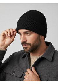 Sinsay - Czapka beanie z domieszką wiskozy - czarny. Kolor: czarny. Materiał: wiskoza