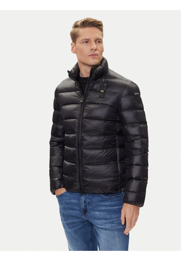 Blauer Kurtka puchowa 25WBLUC03090 Czarny Regular Fit. Kolor: czarny. Materiał: syntetyk