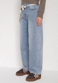 Born2be - Niebieskie Jeansy Balloon z Regularnym Stanem i Ozdobnym Wiązaniem Rislyn. Okazja: na co dzień. Kolor: niebieski. Styl: casual, klasyczny #3