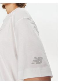 New Balance T-Shirt WT41519 Biały Oversize. Kolor: biały. Materiał: bawełna #2