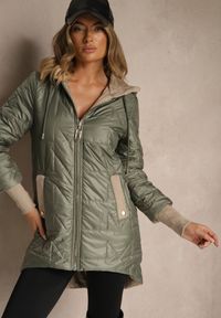 Renee - Zielona Kurtka z Pikowanymi Przeszyciami Kapturem i Dłuższym Tyłem Tuleina. Okazja: na co dzień. Kolor: zielony. Materiał: jeans. Długość: długie. Styl: casual #5