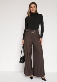Born2be - Brązowe Bawełniane Szerokie Spodnie Garniturowe z Wysokim Stanem i Paskiem Tusamia. Okazja: na co dzień, na spotkanie biznesowe. Stan: podwyższony. Kolor: brązowy. Materiał: bawełna. Styl: klasyczny, casual, elegancki, biznesowy #5