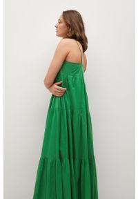 mango - Mango - Sukienka COTTON. Kolor: zielony. Materiał: bawełna, materiał. Długość rękawa: na ramiączkach. Typ sukienki: rozkloszowane. Długość: maxi #5