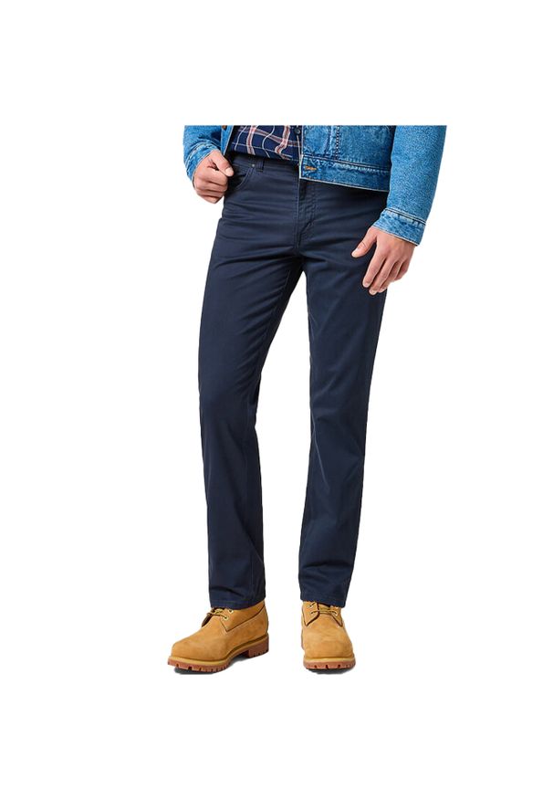 Wrangler - WRANGLER MĘSKIE SPODNIE MATERIAŁOWE TEXAS DARK NAVY 112356791 W121012239