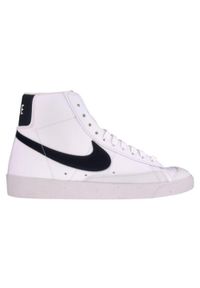 Buty do chodzenia damskie Nike 101 Blazer Mid 77 Next Nature. Wysokość cholewki: za kostkę. Zapięcie: sznurówki. Kolor: biały. Materiał: materiał, skóra, syntetyk, guma. Szerokość cholewki: normalna. Sport: turystyka piesza