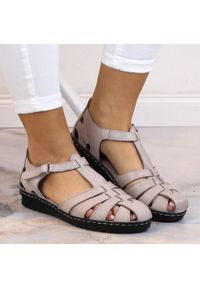 Skórzane sandały damskie płaskie zabudowane T.Sokolski A88 beżowy. Kolor: beżowy. Materiał: skóra #6