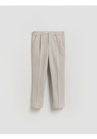 Reserved - Eleganckie spodnie - beżowy. Kolor: beżowy. Materiał: tkanina, wiskoza. Styl: elegancki #1