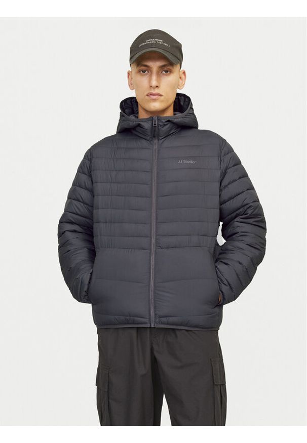 Jack & Jones Kurtka zimowa Estate 12256983 Szary Regular Fit. Kolor: szary. Materiał: syntetyk. Sezon: zima