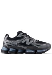 Buty unisex New Balance U2000EA - czarne. Kolor: czarny. Materiał: materiał, syntetyk. Szerokość cholewki: normalna