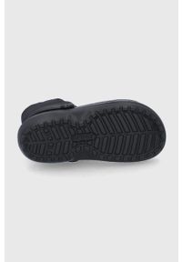 Crocs Śniegowce kolor czarny. Nosek buta: okrągły. Kolor: czarny. Materiał: guma. Obcas: na obcasie. Wysokość obcasa: niski