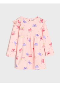 Sinsay - Sukienka dresowa ze wzorem - różowy. Kolor: różowy. Materiał: dresówka #1