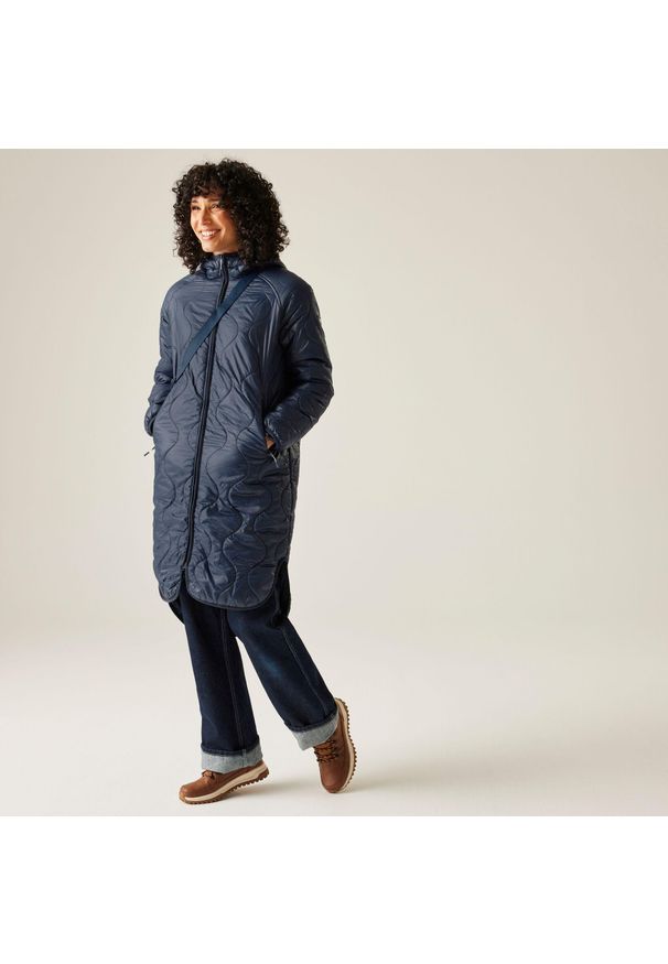 Regatta - Płaszcz damski przejściowy ocieplany Triea. Kolor: niebieski. Materiał: puch, poliamid. Sport: turystyka piesza