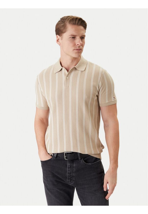 TOMMY HILFIGER - Tommy Hilfiger Polo Vertical MW0MW41949 Beżowy Regular Fit. Typ kołnierza: polo. Kolor: beżowy. Materiał: bawełna
