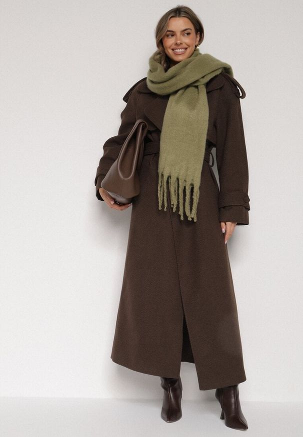 Born2be - Ciemnobeżowy Szalik z Ozdobnymi Frędzlami Esariana. Okazja: na co dzień. Kolor: beżowy. Wzór: aplikacja. Styl: klasyczny, casual