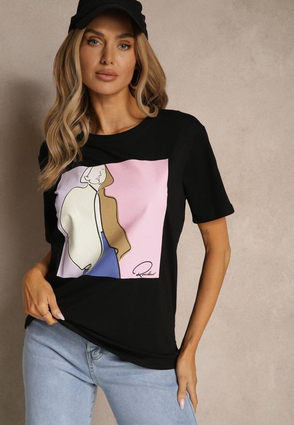 Renee - Czarny Bawełniany T-shirt z Geometrycznym Nadrukiem Mepressa. Okazja: na co dzień. Kolor: czarny. Materiał: bawełna. Długość rękawa: krótki rękaw. Długość: krótkie. Wzór: nadruk, geometria. Sezon: wiosna, lato. Styl: klasyczny, casual, elegancki