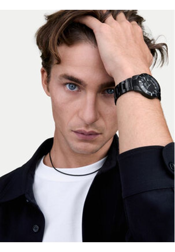 Daniel Wellington Zegarek Iconic Paradigma 40 DW00100821 Czarny. Kolor: czarny