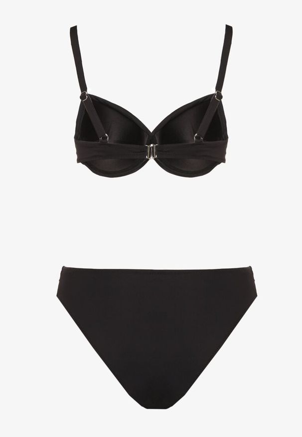 Born2be - Czarne Bikini Biustonosz z Trójkątną Ozdobą i Majtki Typu Figi Natisalia. Kolor: czarny. Wzór: aplikacja