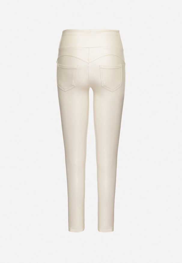Born2be - Białe Legginsy z Imitacji Skóry i Kieszeni z Wysokim Stanem Olabria. Okazja: na co dzień. Stan: podwyższony. Kolor: biały. Materiał: skóra. Styl: elegancki, casual