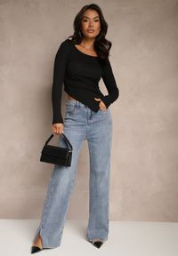 Renee - Czarna Bluzka Ozdobiona Asymetrycznym Dołem Tatolena. Okazja: na co dzień. Kolor: czarny. Materiał: jeans. Wzór: aplikacja. Styl: klasyczny, elegancki, casual #4