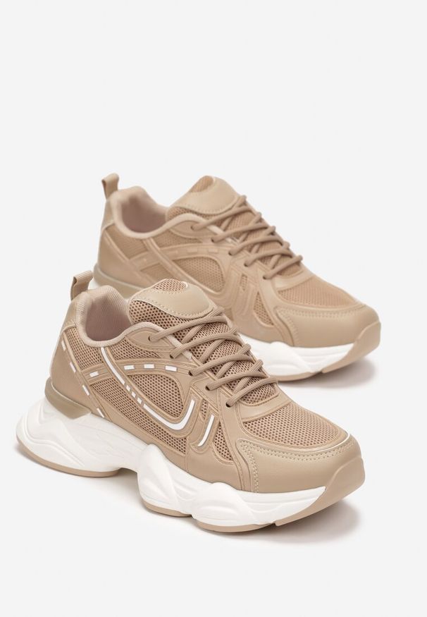 Born2be - Ciemnobeżowe Sneakersy na Grubej Podeszwie z Wstawkami z Siatki Genovia. Kolor: beżowy