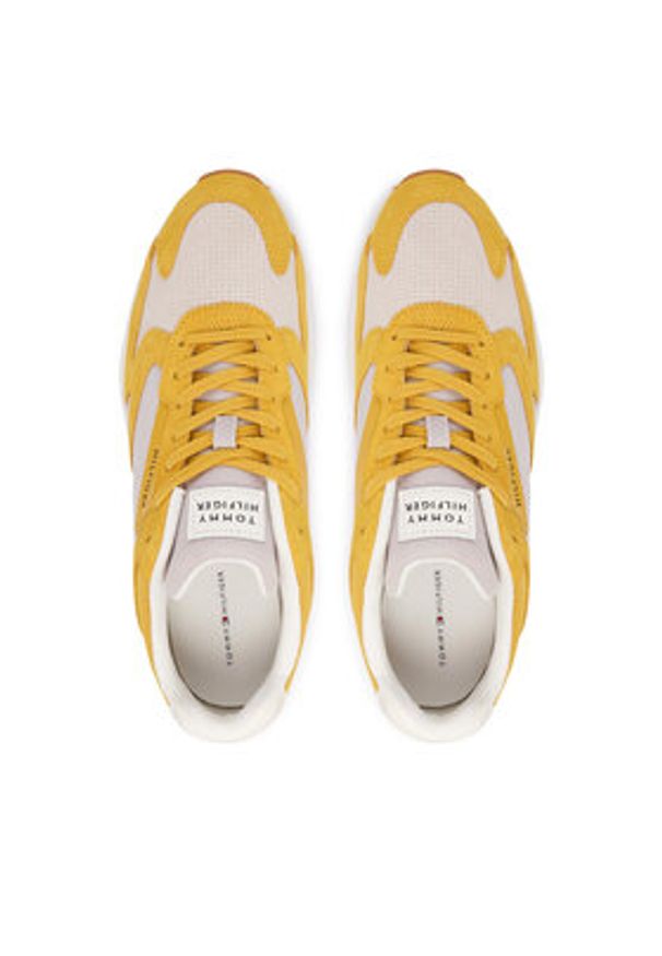 TOMMY HILFIGER - Tommy Hilfiger Sneakersy Outdoor Runner FM0FM05945 Żółty. Kolor: żółty. Materiał: zamsz, skóra. Sport: outdoor