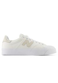 Buty unisex New Balance BB100CGN – białe. Okazja: na co dzień. Kolor: biały. Materiał: materiał, syntetyk, guma. Szerokość cholewki: normalna. Obcas: na platformie #1