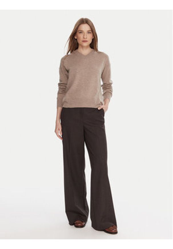 United Colors of Benetton - United Colors Of Benetton Sweter 102HD4032 Beżowy Relaxed Fit. Kolor: beżowy. Materiał: wiskoza