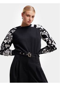 Desigual Sweter 23WWJF20 Czarny Regular Fit. Kolor: czarny. Materiał: syntetyk