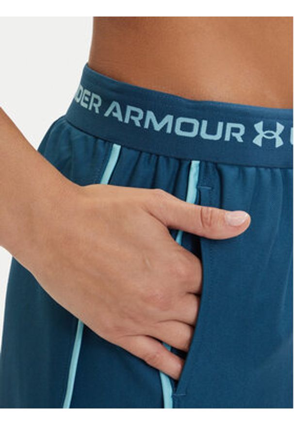 Under Armour Szorty sportowe Tech™ Play Up 1389882 Granatowy Regular Fit. Kolor: niebieski. Materiał: syntetyk
