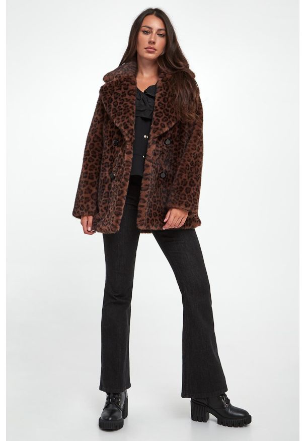 Joseph Ribkoff - Futro damskie w panterkę JOSEPH RIBKOFF. Materiał: futro. Wzór: motyw zwierzęcy
