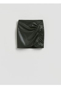 Reserved - Spódnica z marszczeniem - ciemnozielony. Kolor: zielony. Materiał: skóra