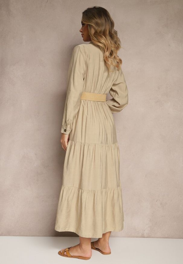 Renee - Beżowa Wiskozowa Sukienka o Koszulowym Kroju z Paskiem z Klamrą Feluriela. Okazja: na co dzień. Typ kołnierza: dekolt w kształcie V. Kolor: beżowy. Materiał: wiskoza. Typ sukienki: koszulowe. Styl: casual, elegancki