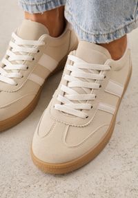 Born2be - Beżowe Sneakersy na Kauczukowej Podeszwie z Geometrycznym Motywem Vikioria. Okazja: na co dzień. Kolor: beżowy. Materiał: kauczuk. Wzór: geometria #6