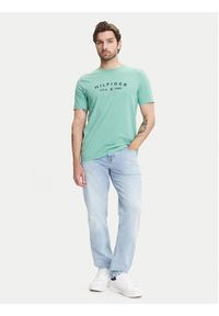 TOMMY HILFIGER - Tommy Hilfiger T-Shirt Fathers Day MW0MW39356 Zielony Regular Fit. Kolor: zielony. Materiał: bawełna #4