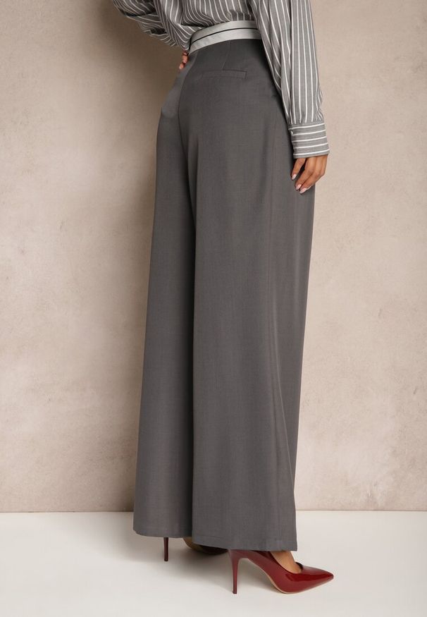Renee - Szare Spodnie z Wiskozy Palazzo High Waist Zapinane na Suwak Nellieva. Okazja: na co dzień. Stan: podwyższony. Kolor: szary. Materiał: wiskoza. Styl: casual