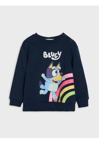 Sinsay - Bawełniana bluza crewneck z nadrukiem Bluey - fioletowy. Kolor: fioletowy. Materiał: bawełna. Wzór: nadruk #1