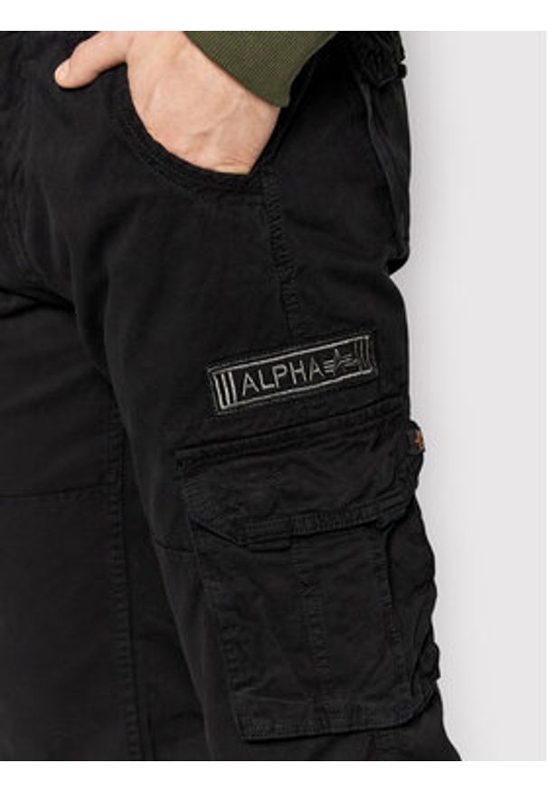 Alpha Industries Spodnie materiałowe Jet 101212 Czarny Straight Fit. Kolor: czarny. Materiał: bawełna