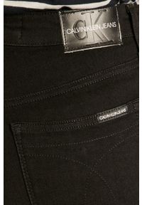 Calvin Klein Jeans - Jeansy. Kolor: czarny. Wzór: gładki #2